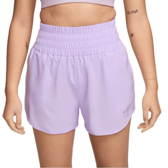 Nike Women's One Dri-FIT Ultra High-Waisted 3" Brief-Lined Shorts - Picture 3 of 6